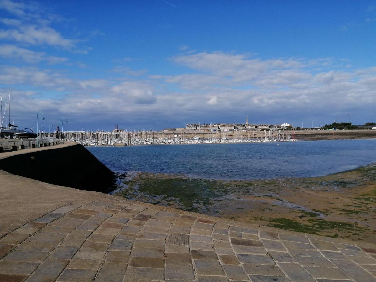 Appartement Saint-Malo 800M De La Plage Buitenkant foto
